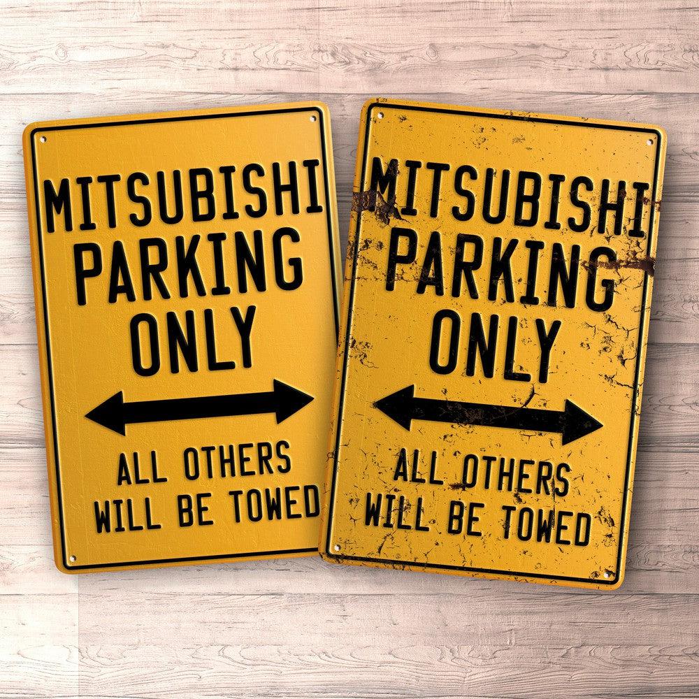 Mitsubishi Parking Only Skilte, Musemåtte, Dørmåtte-Parking skilte-Mitsubishi-Garage Culture Shop- garage - man cave - merchandise