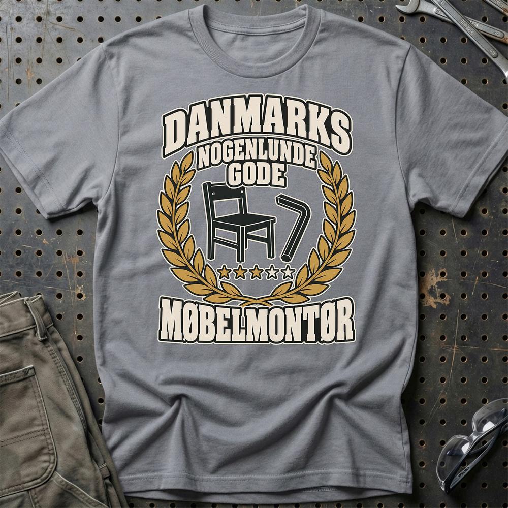 
Produktbillede af Møbelmontør – Danmarks Nogenlunde Gode T-Shirt