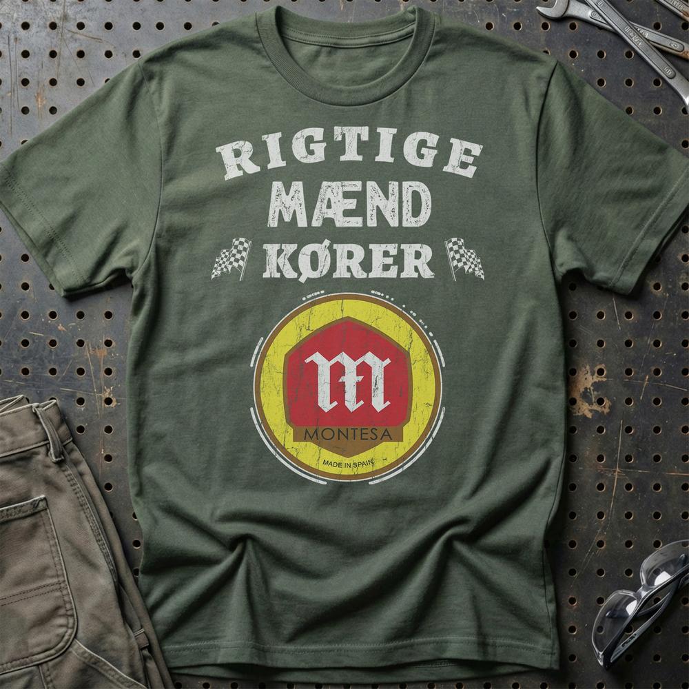 Montesa Rigtige Mænd Kører T-Shirt-Beklædning-Montesa-Grøn Militær-S-Garage Culture Shop- garage - man cave - merchandise