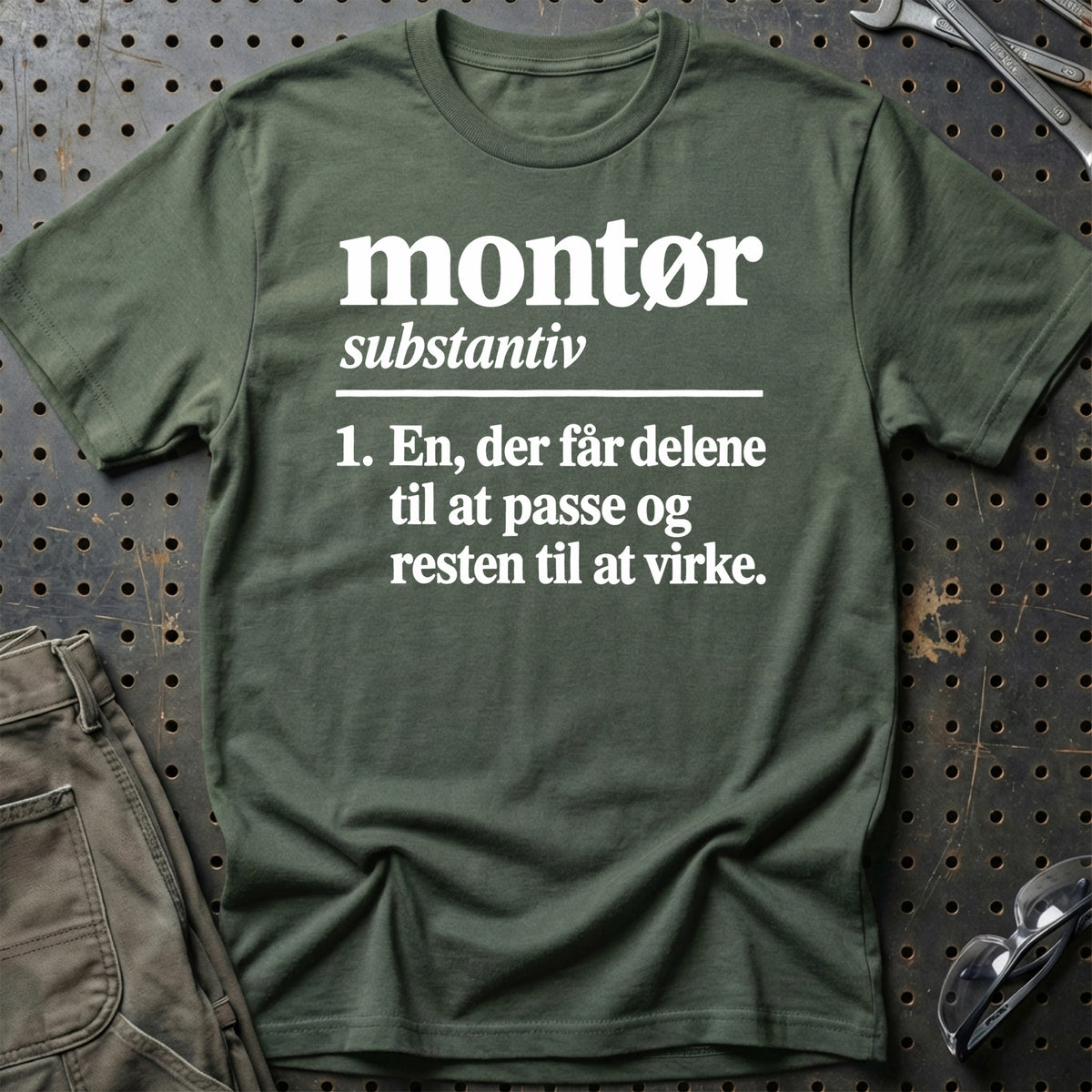
Montør – Definition T-Shirt – Grøn Militær