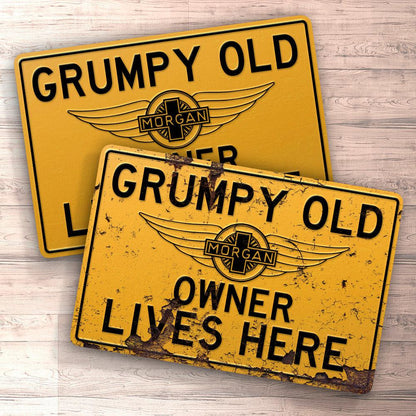 Morgan Grumpy Old Morgan Owner Lives Here Skilte, Musemåtte, Dørmåtte , Plakat-Skilte-Morgan-Garage Culture Shop- garage - man cave - merchandise