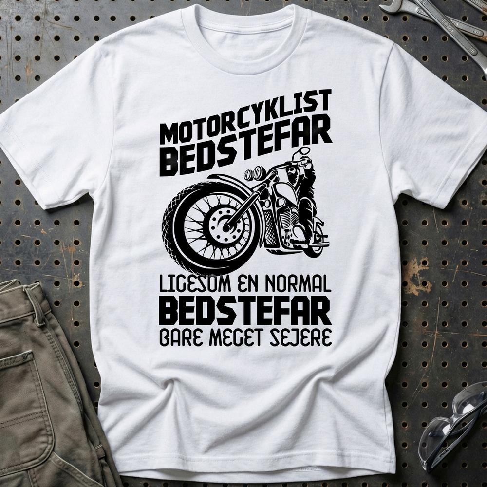 Motorcyklist Bedstefar Ligesom En Normal Bedstefar Bare Meget Sejere Unisex T-Shirt , Bomuld-Beklædning-Motorcyklist-Hvid-S-Garage Culture Shop- garage - man cave - merchandise