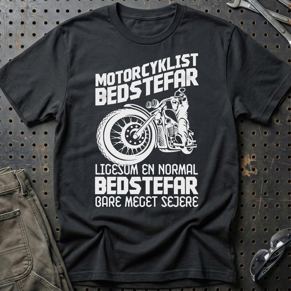 Motorcyklist Bedstefar Ligesom En Normal Bedstefar Bare Meget Sejere Unisex T-Shirt , Bomuld-Beklædning-Motorcyklist-Sort-S-Garage Culture Shop- garage - man cave - merchandise