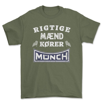 Munch Rigtige Mænd Kører - Unisex T-Shirt , Bomuld-Beklædning-Munch-Grøn Militær-S-Forside-Garage Culture Shop- garage - man cave - merchandise