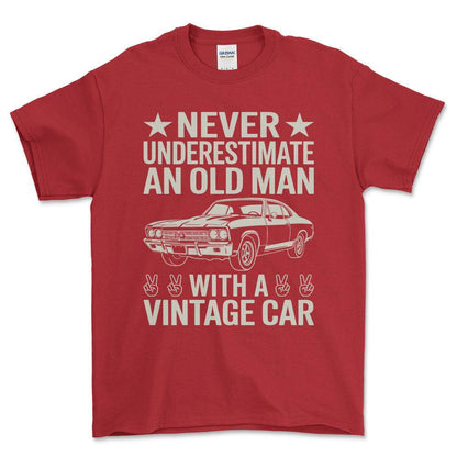 Never Understimate An Old Man With A Vintage Car T-Shirt , Bomuld-Beklædning-Garage Culture-Rød-S-Forside-Garage Culture Shop- garage - man cave - merchandise