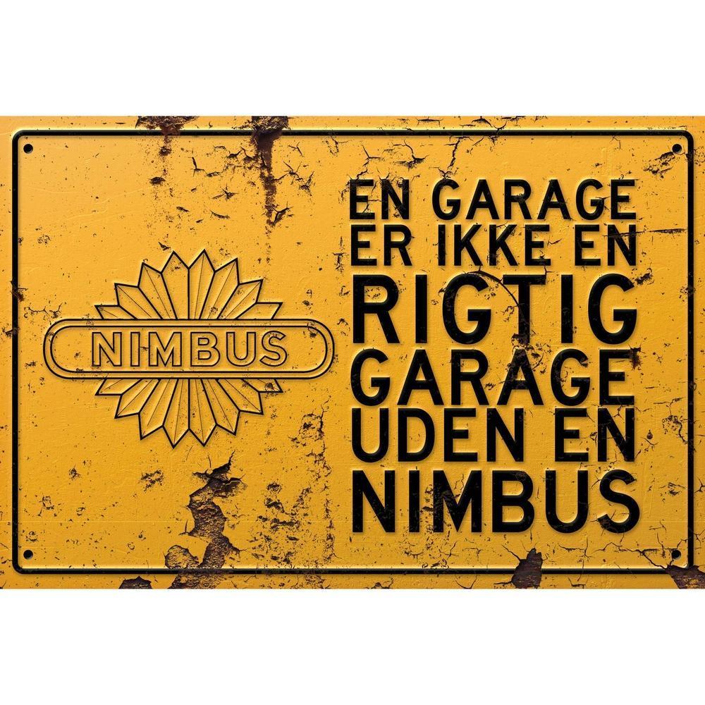 Nimbus En Garage Er Ikke En Rigtig Garage Uden En Nimbus Skilte, Musemåtte, Dørmåtte , Plakat-Skilte-Nimbus-Garage Culture Shop- garage - man cave - merchandise