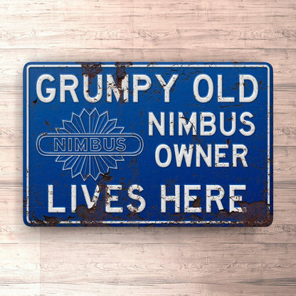Nimbus Grumpy Old Nimbus Owner Lives Here Skilte, Musemåtte, Dørmåtte-Skilte-Nimbus-Garage Culture Shop- garage - man cave - merchandise