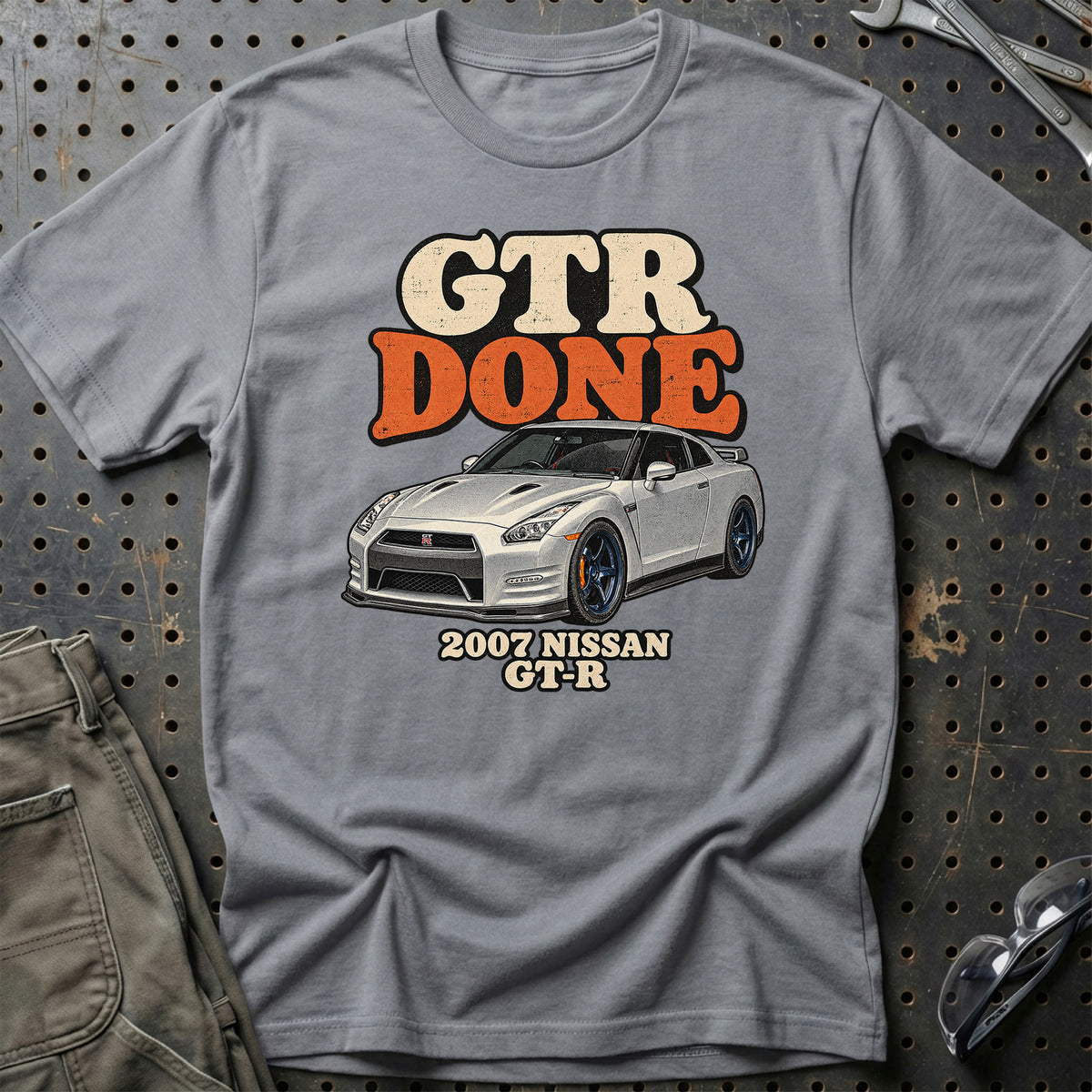 
Nissan GT-R 2007 – GTR Done T-Shirt – Grå Sport