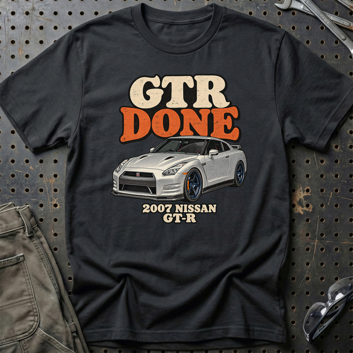 
Nissan GT-R 2007 – GTR Done T-Shirt – Sort