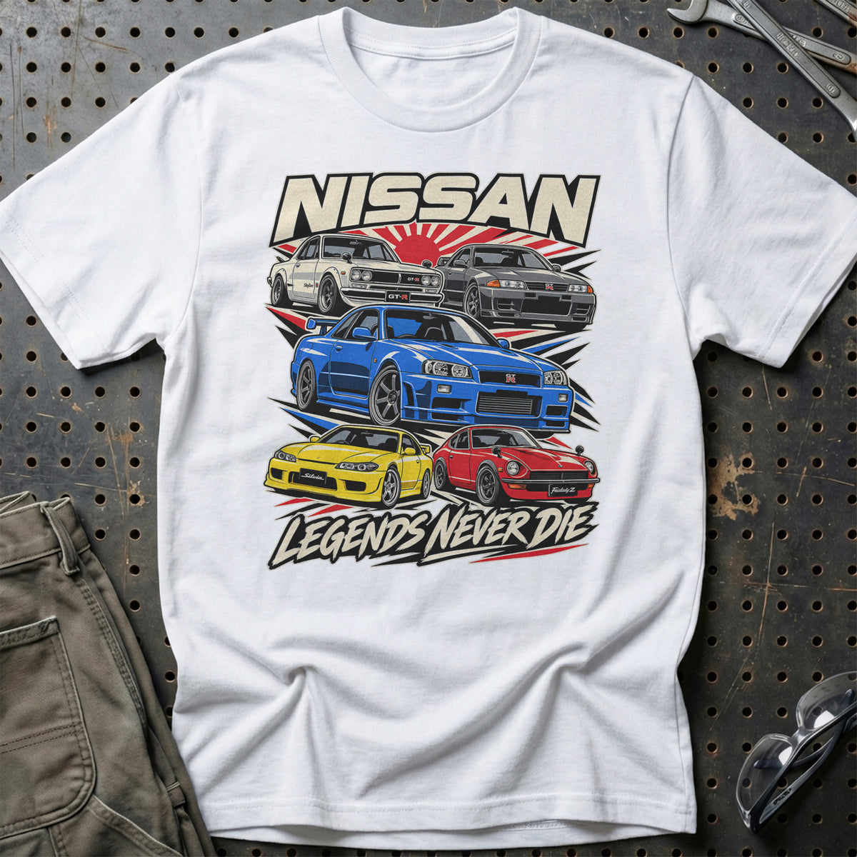
Produktbillede af Nissan Legends Never Die T-Shirt