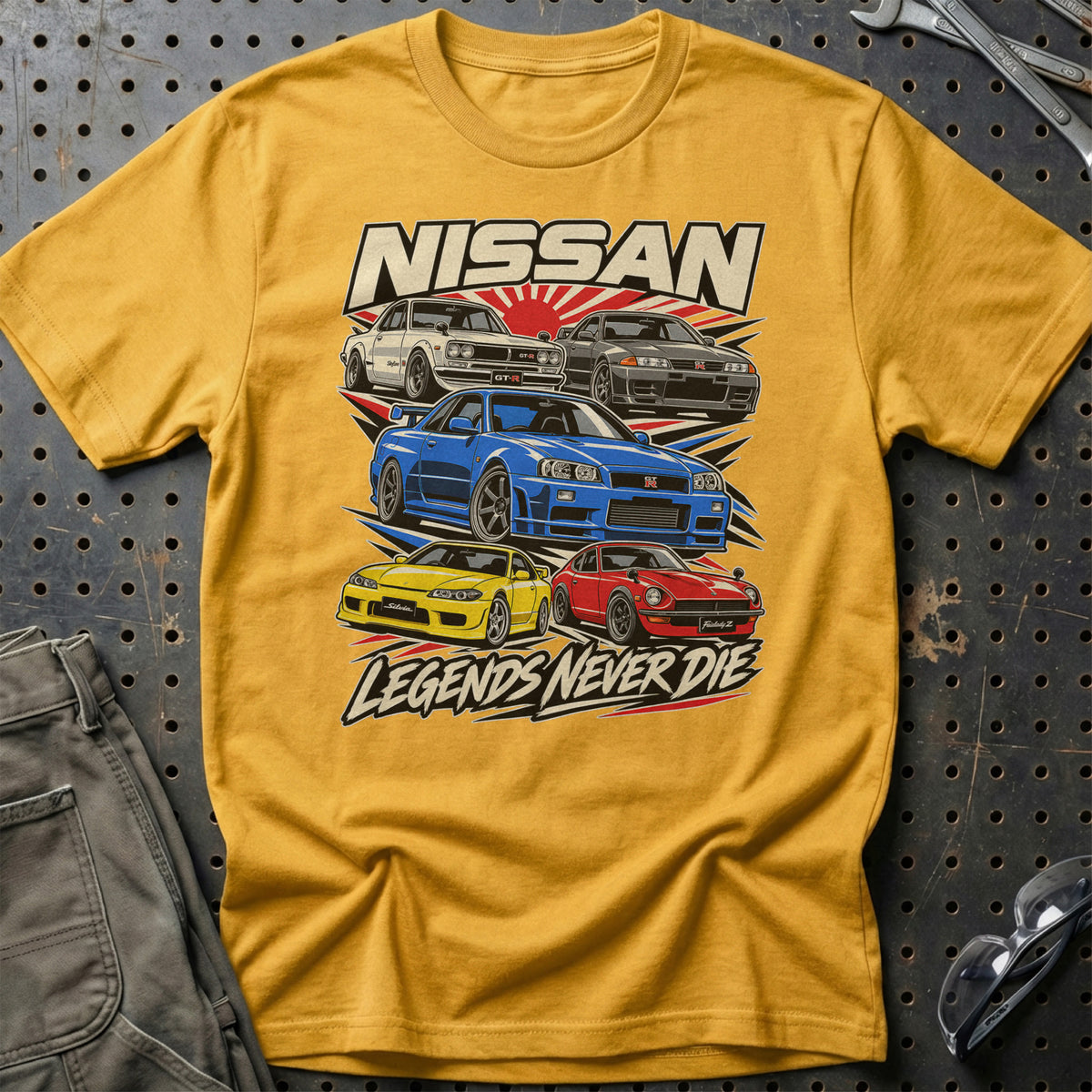 
Produktbillede af Nissan Legends Never Die T-Shirt
