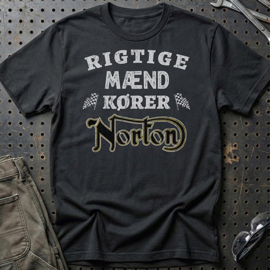 Norton Rigtige Mænd Kører - Unisex T-Shirt , Bomuld-Beklædning-Norton-Sort-S-Garage Culture Shop- garage - man cave - merchandise