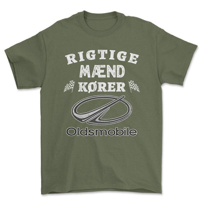 Oldsmobile Rigtige Mænd Kører - Unisex T-Shirt , Bomuld-Beklædning-Oldsmobile-Grøn Militær-S-Forside-Garage Culture Shop- garage - man cave - merchandise