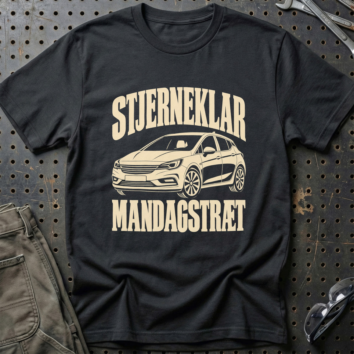 
Opel Astra K – Stjerneklar mandagstræt – Unisex T-Shirt – Sort