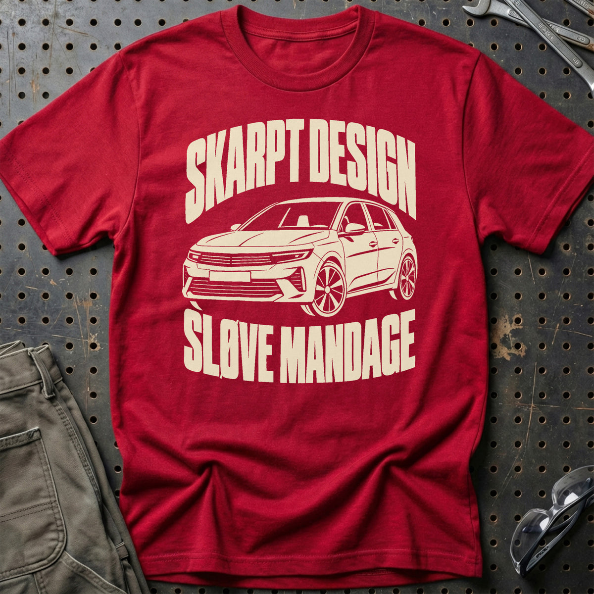 
Opel Astra L – Skarpt design sløve mandage – Unisex T-Shirt – Rød