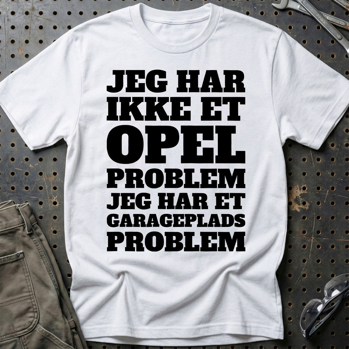 
Produktbillede af Opel – Jeg har et garageplads problem T-Shirt