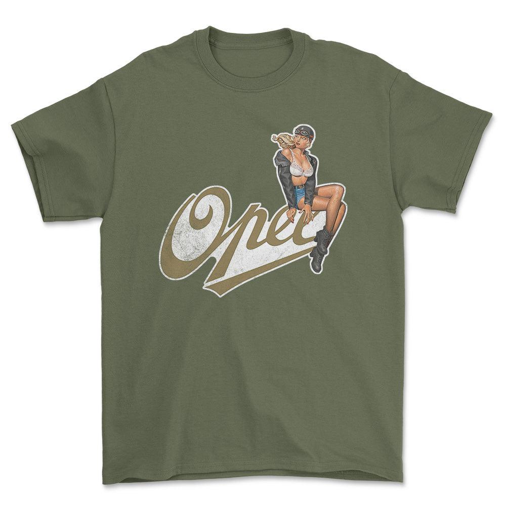 Opel Pinup - Unisex T-Shirt , Bomuld-Beklædning-Opel-Grøn Militær-S-Forside-Garage Culture Shop- garage - man cave - merchandise