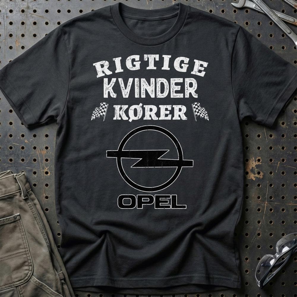 Opel Rigtige Kvinder Kører T-Shirt-Beklædning-Opel-Sort-S-Garage Culture Shop- garage - man cave - merchandise