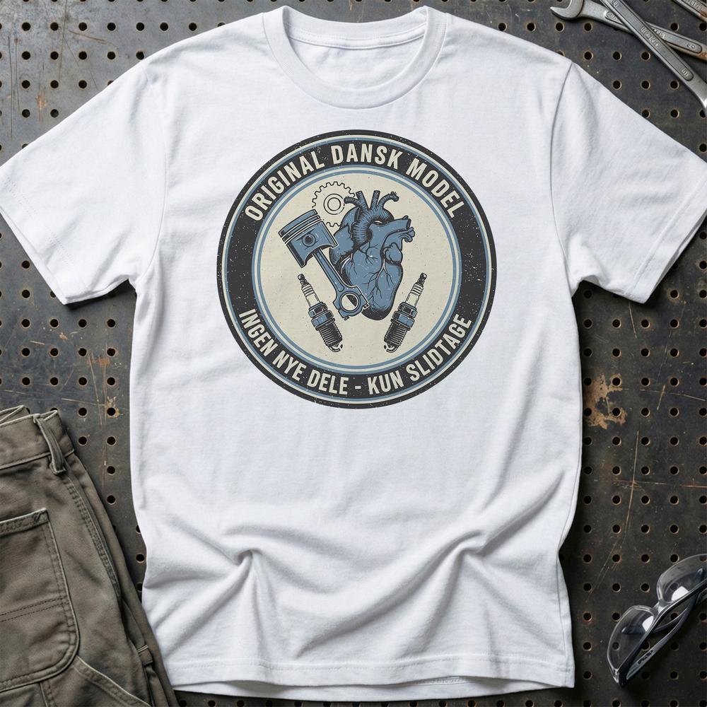 Original Dansk Model – Ingen Nye Dele, Kun Slitage - Unisex T-Shirt , Bomuld-Beklædning-Garage Culture-Hvid-S-Garage Culture Shop- garage - man cave - merchandise