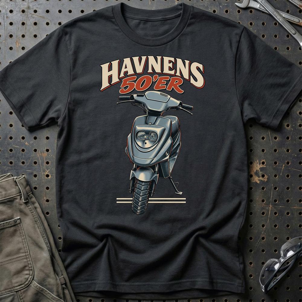 PGO Hot 50 – Havnens 50’er T-Shirt-Beklædning-PGO-Sort-S-Garage Culture Shop- garage - man cave - merchandise