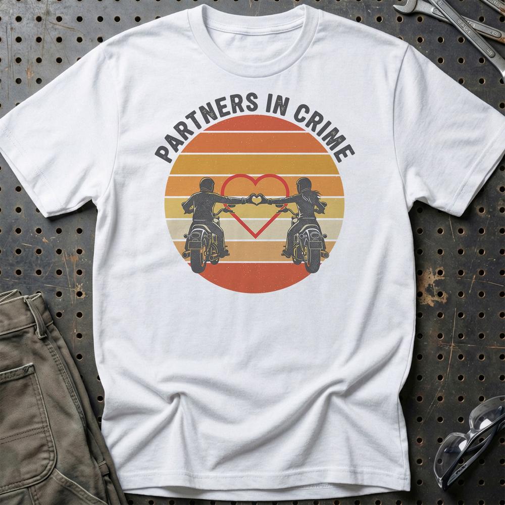 Partners In Crime – Unisex T-Shirt , Bomuld-Beklædning-Garage Culture-Hvid-S-Garage Culture Shop- garage - man cave - merchandise