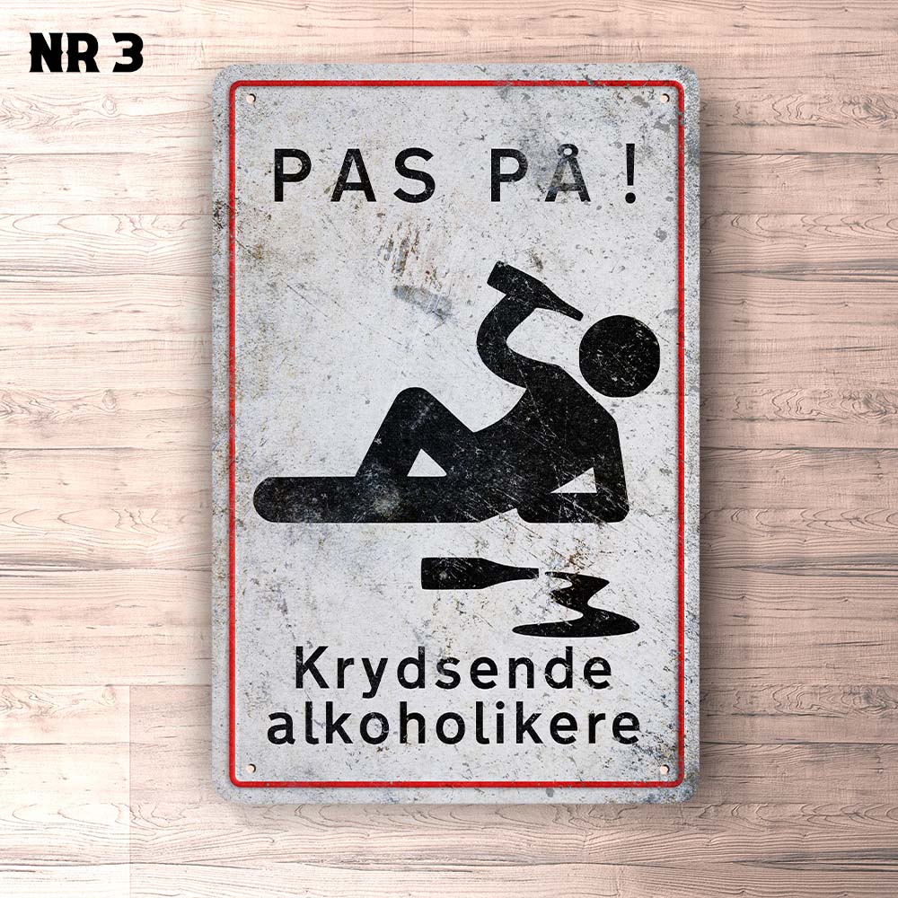 Pas På Krydsende Alkoholikere Skilte, Musemåtte, Dørmåtte , Plakat-Skilte-Funny Garage-Garage Culture Shop- garage - man cave - merchandise