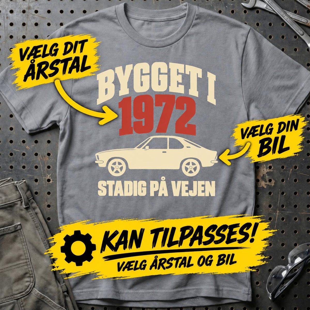 
Produktbillede af Personlig – Bygget i dit årstal, stadig på vejen – T-shirt med din bil