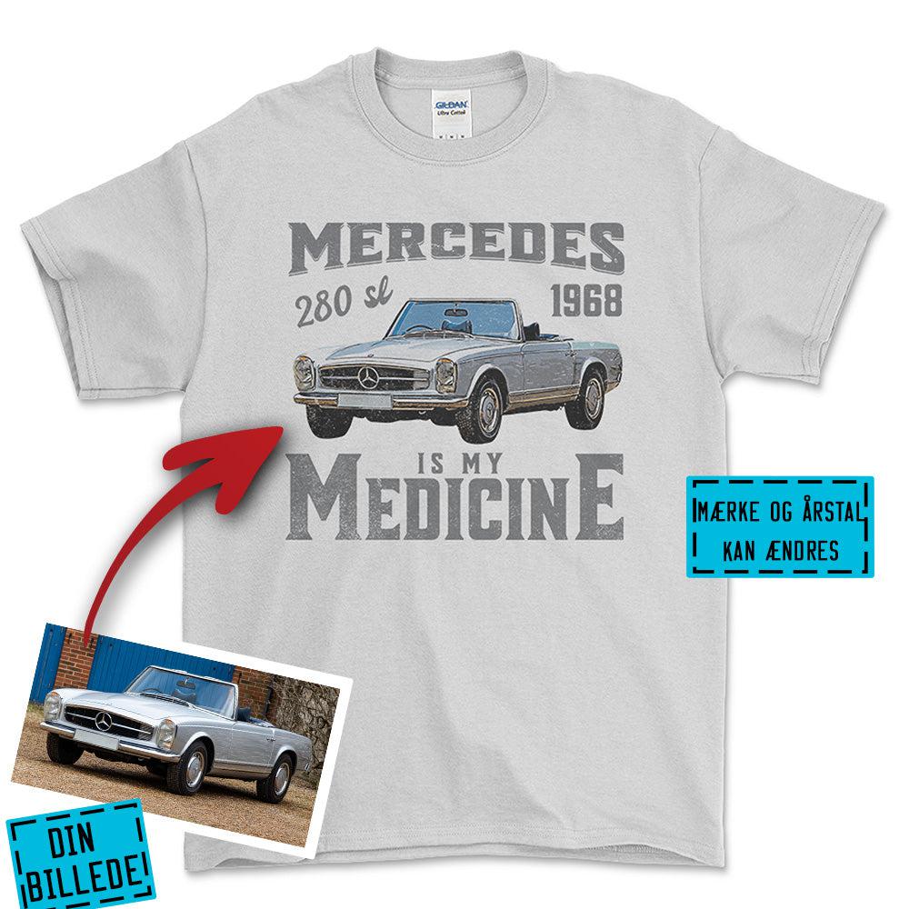 Personlig - My Car/MC Is My Medicine - Med Din Bil MC Billede Unisex T-Shirt , Bomuld-Beklædning-Garage Culture-Hvid-S-Forside-Garage Culture Shop- garage - man cave - merchandise