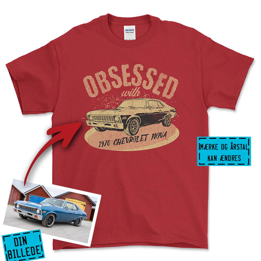 Personlig - Obsessed With My Car/Motorcycle - Med Din Bil MC Billede T-Shirt-Beklædning-Garage Culture-Rød-S-Garage Culture Shop- garage - man cave - merchandise