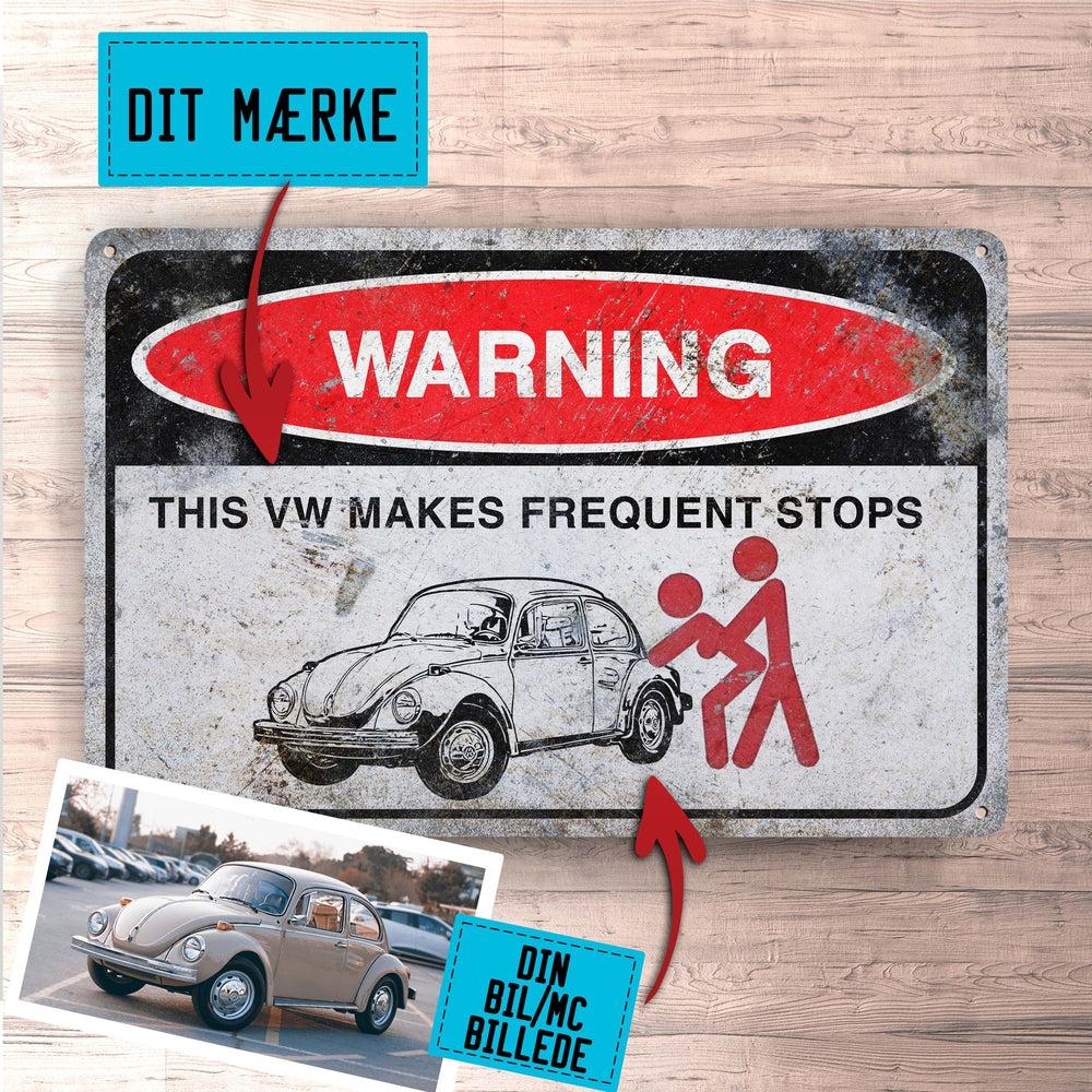 Personlig - This Car / MC Makes Frequent Stops - Din Bil/MC Billide Skilte, Musemåtte, Dørmåtte , Plakat-Skilte-Garage Culture-Garage Culture Shop- garage - man cave - merchandise