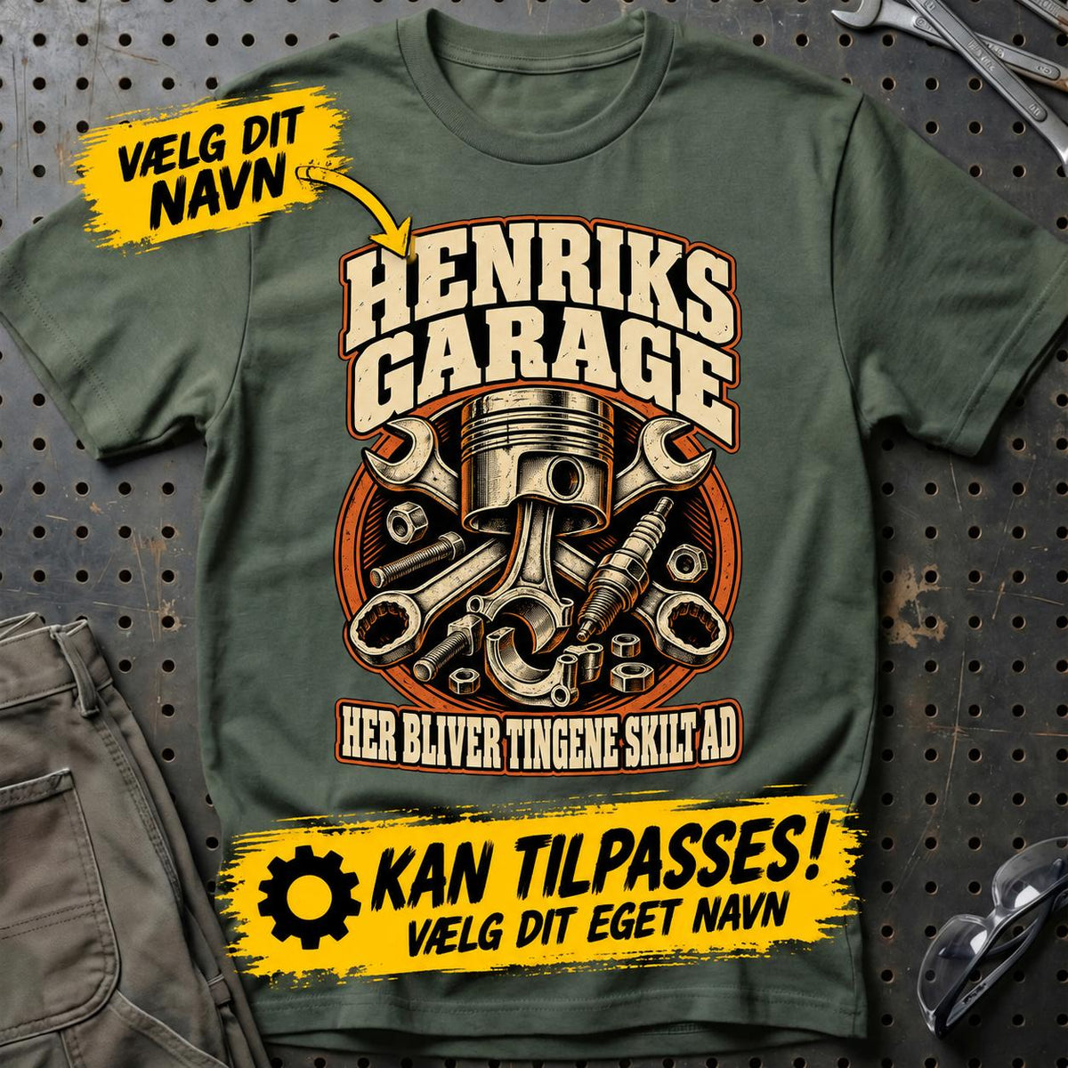 
Produktbillede af Personlig garage – T-Shirt med dit navn