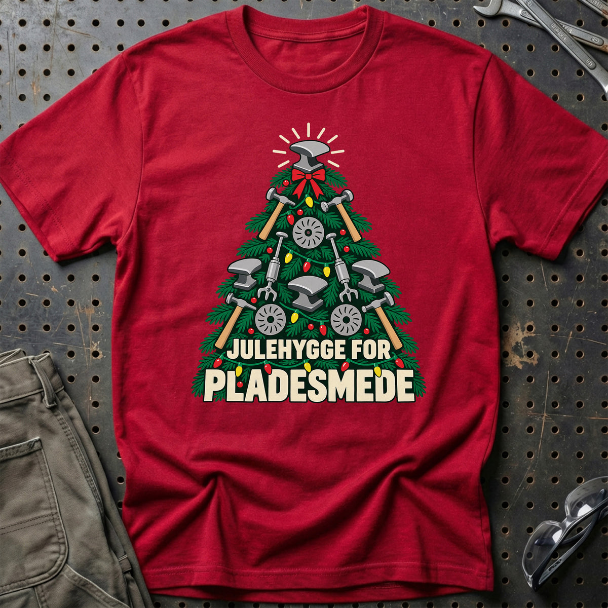 
Pladesmed – Julehygge – Unisex T-Shirt – Rød