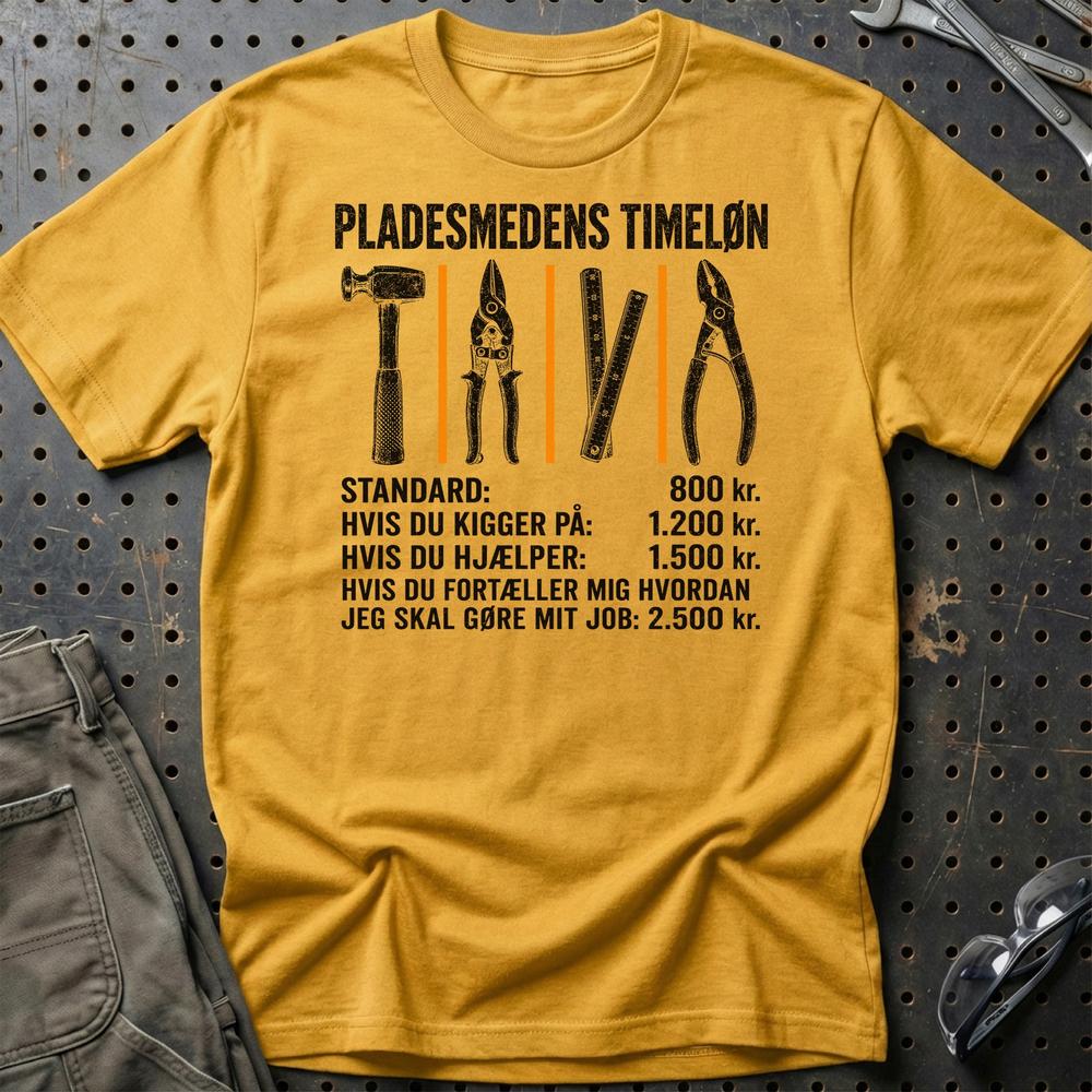 Pladesmedens Timeløn - Unisex T-Shirt , Bomuld-Beklædning-Garage Culture-Guld-S-Garage Culture Shop- garage - man cave - merchandise