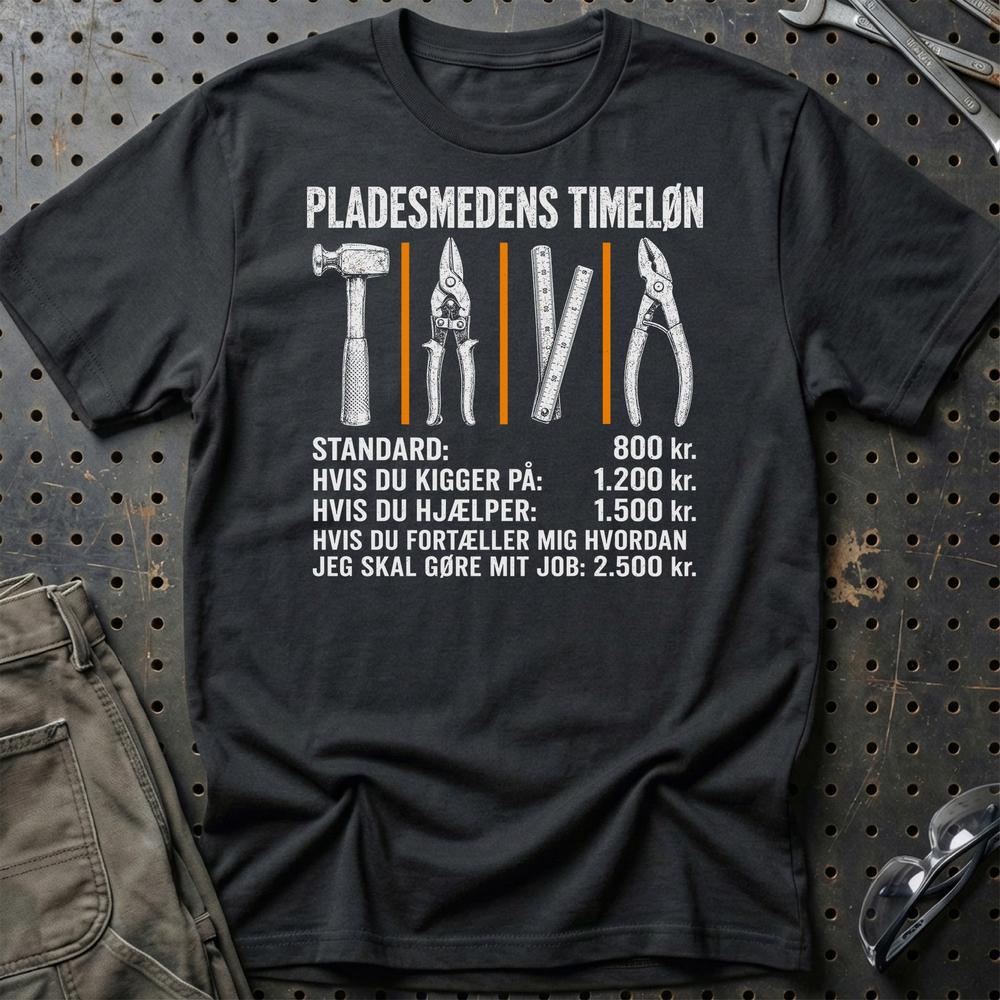 Pladesmedens Timeløn - Unisex T-Shirt , Bomuld-Beklædning-Garage Culture-Sort-S-Garage Culture Shop- garage - man cave - merchandise