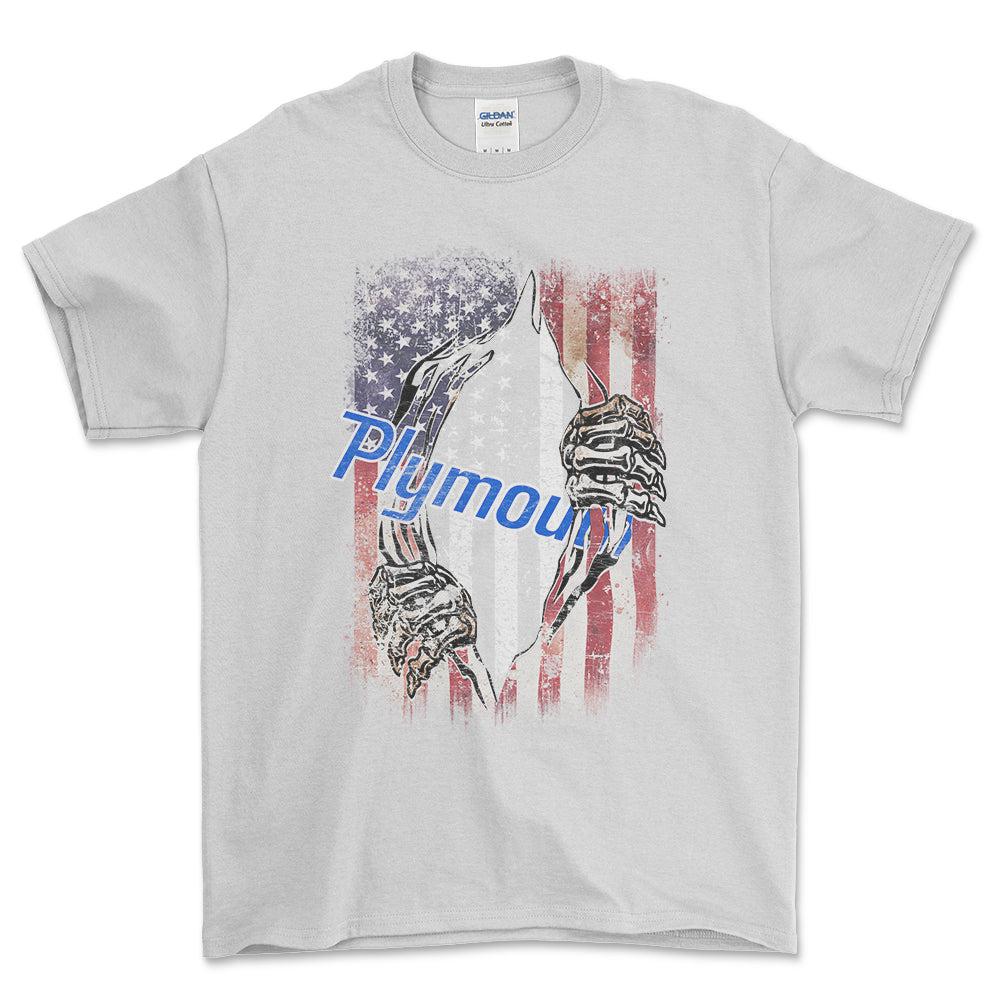 Plymouth US Flag T-Shirt-Beklædning-Plymouth-Hvid-S-Garage Culture Shop- garage - man cave - merchandise