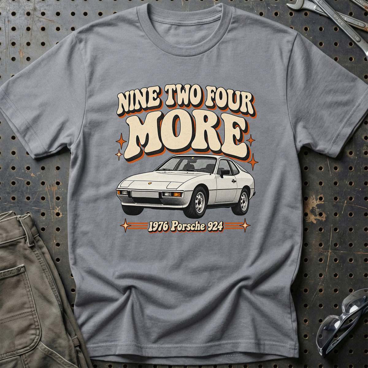 
Porsche 924 1976 – Nine Two Four More T-Shirt – Grå Sport