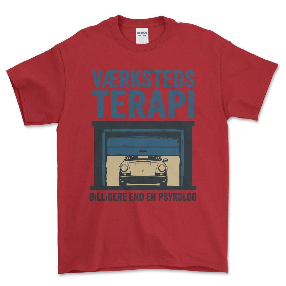 Porsche Værksteds Terapi T-Shirt-Beklædning-Porsche-Rød-S-Garage Culture Shop- garage - man cave - merchandise
