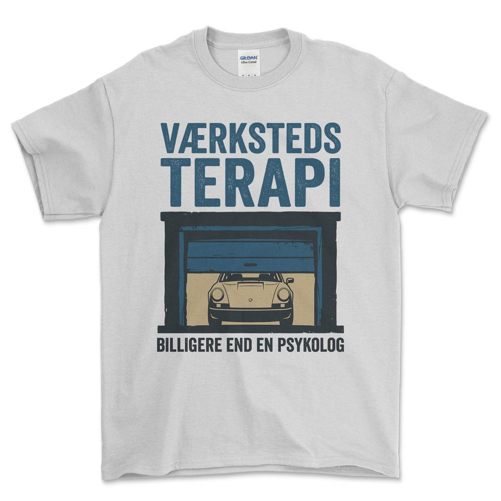 Porsche Værksteds Terapi T-Shirt-Beklædning-Porsche-Hvid-S-Garage Culture Shop- garage - man cave - merchandise
