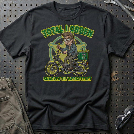 Puch Total I Orden - Unisex T-Shirt , Bomuld-Beklædning-Puch-Sort-S-Garage Culture Shop- garage - man cave - merchandise