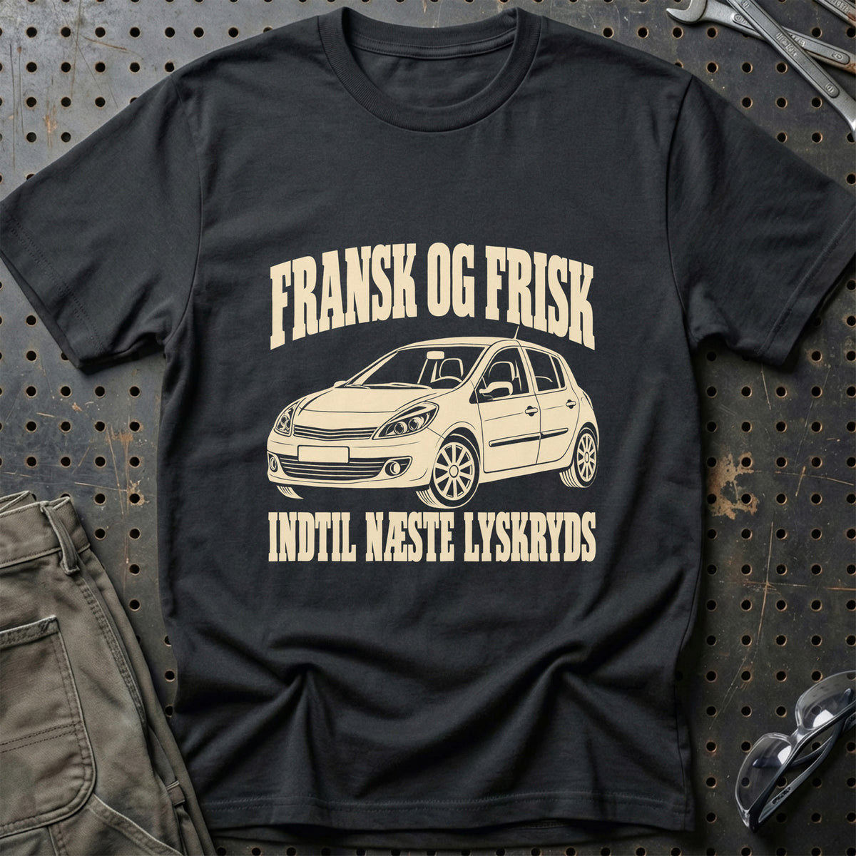 
Renault Clio III – Fransk og frisk indtil næste lyskryds – Unisex T-Shirt – Sort