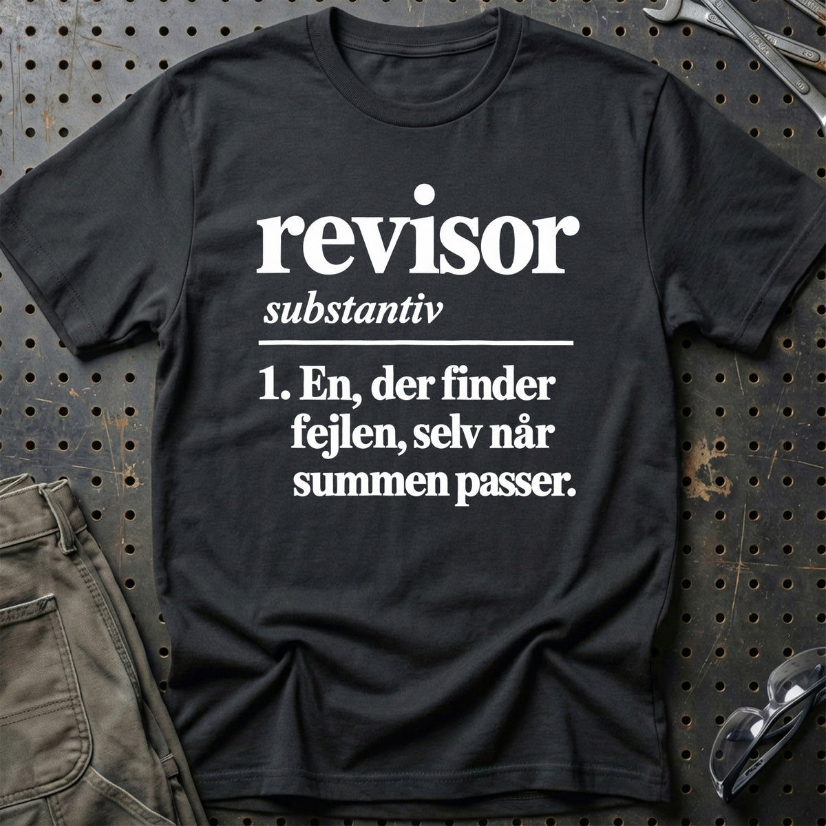 
Revisor – Definition – Unisex T-Shirt – Sort