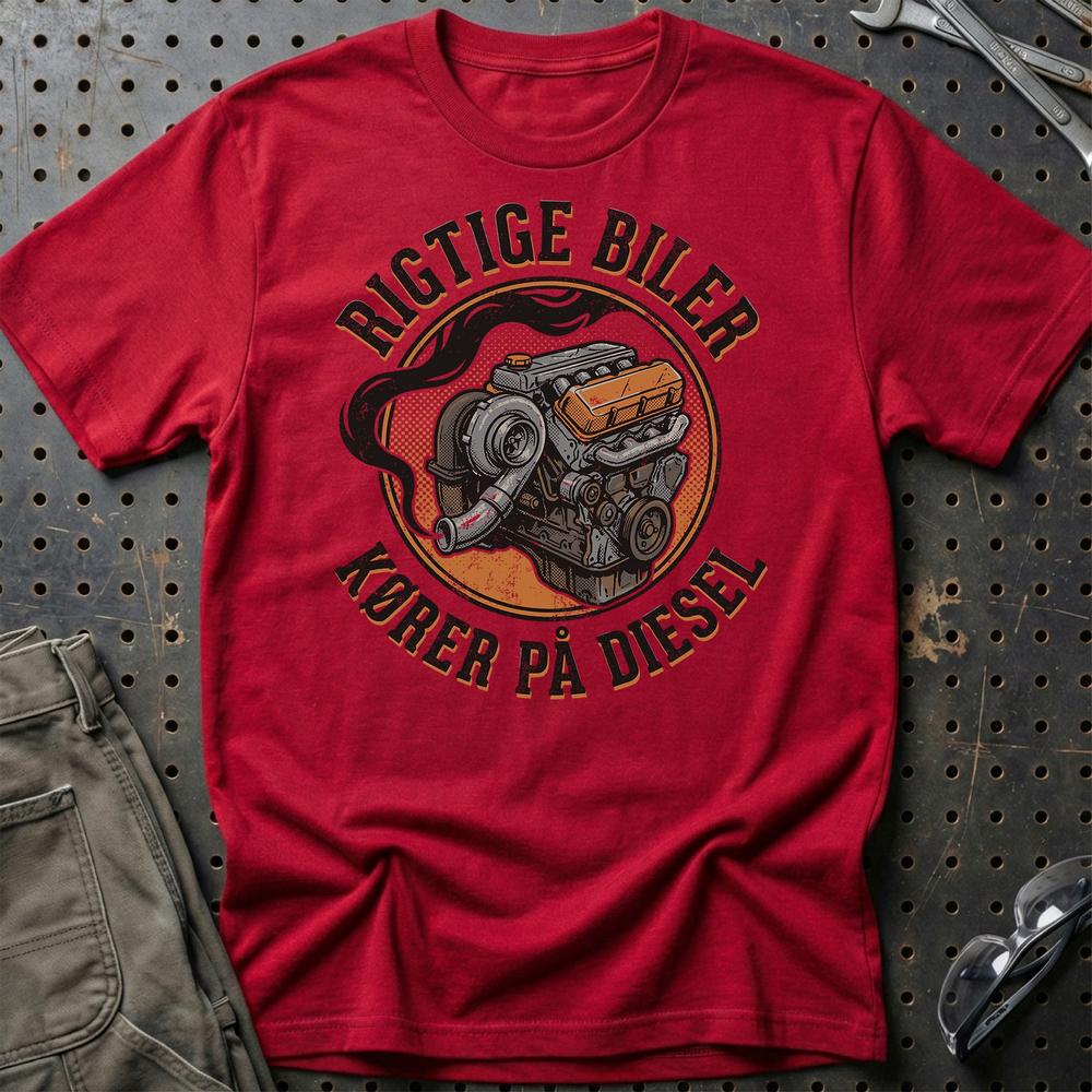 Rigtige Biler Kører På Diesel T-Shirt-Beklædning-Garage Culture-Rød-S-Garage Culture Shop- garage - man cave - merchandise