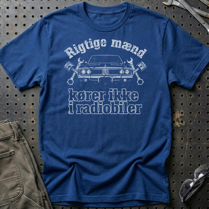 Rigtige Mænd Kører Ikke I Radiobiler - Unisex T-Shirt , Bomuld-Beklædning-Garage Culture-Blå Royal-S-Garage Culture Shop- garage - man cave - merchandise