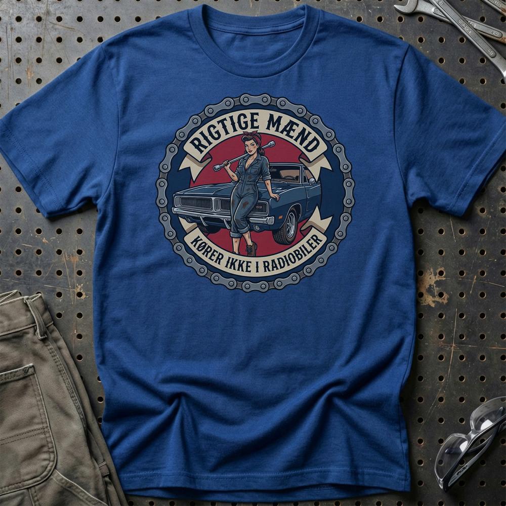 Rigtige Mænd Kører Ikke I Radiobiler - Unisex T-Shirt , Bomuld-Beklædning-Garage Culture-Blå Royal-S-Garage Culture Shop- garage - man cave - merchandise