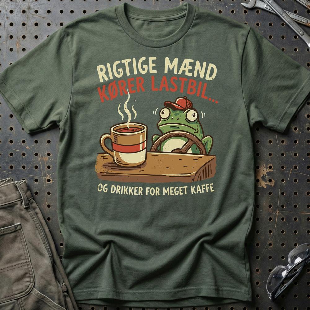 Rigtige Mænd Kører Lastbil - Unisex T-Shirt , Bomuld-Beklædning-Garage Culture-Grøn Militær-S-Garage Culture Shop- garage - man cave - merchandise