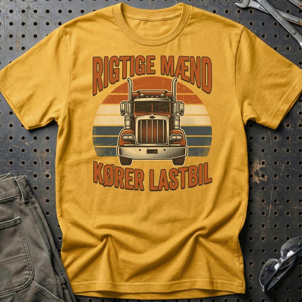 Rigtige Mænd Kører Lastbil - Unisex T-Shirt , Bomuld-Beklædning-Garage Culture-Guld-S-Garage Culture Shop- garage - man cave - merchandise