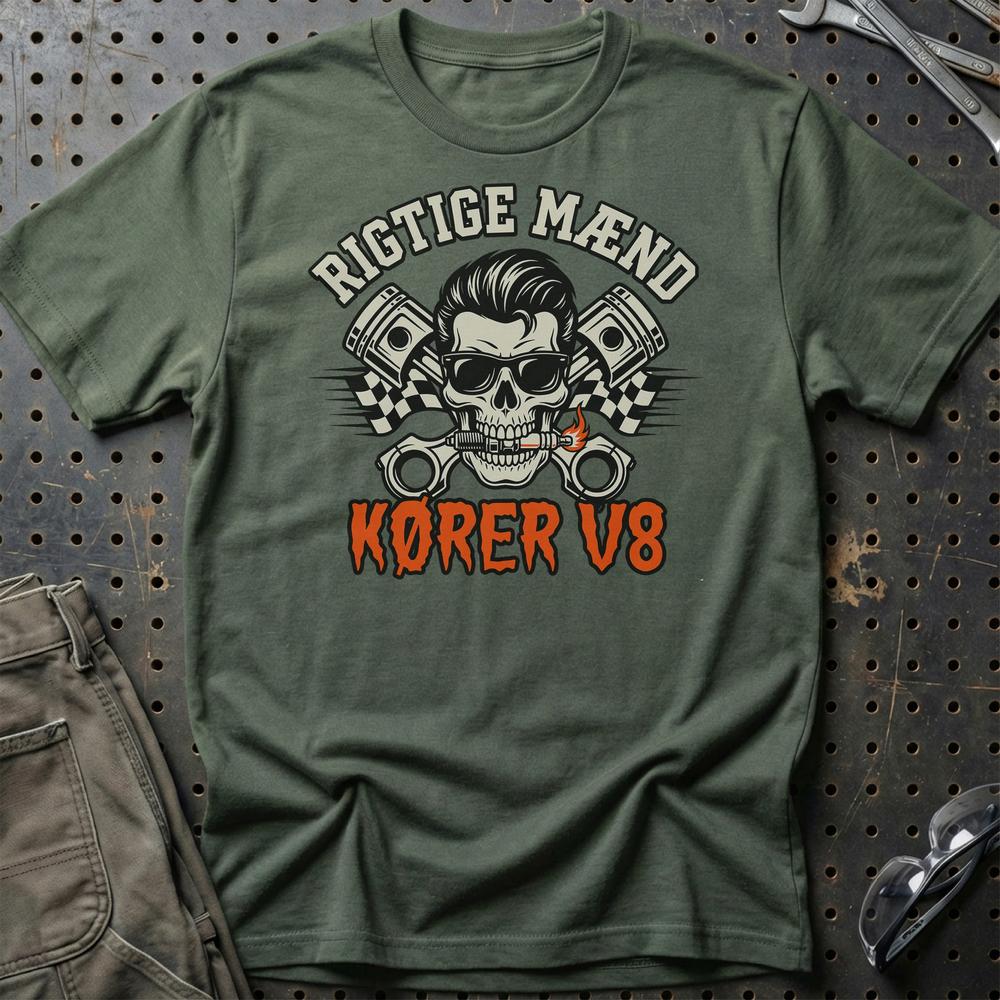 Rigtige Mænd Kører V8 T-Shirt-Beklædning-Garage Culture-Grøn Militær-S-Garage Culture Shop- garage - man cave - merchandise