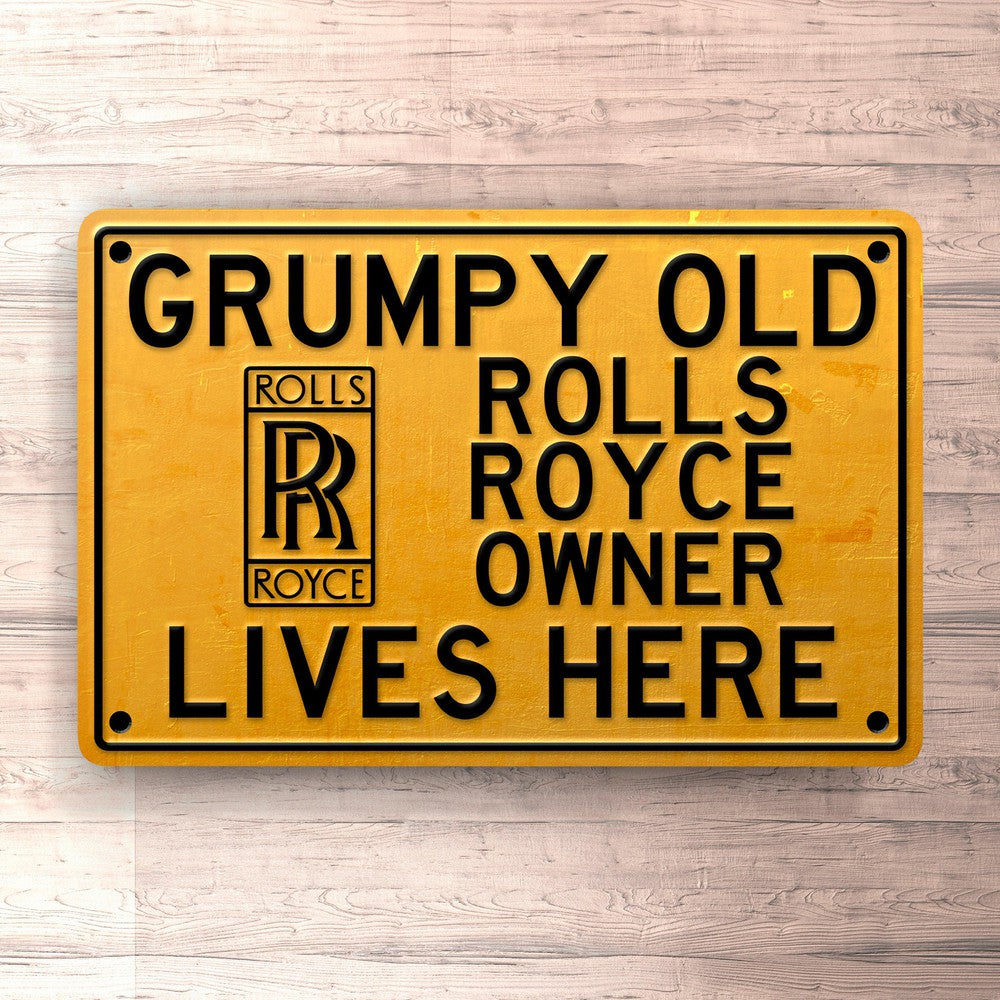 Rolls Royce Grumpy Old Rolls Royce Owner Lives Here Skilte, Musemåtte, Dørmåtte , Plakat-Skilte-Rolls Royce-Garage Culture Shop- garage - man cave - merchandise