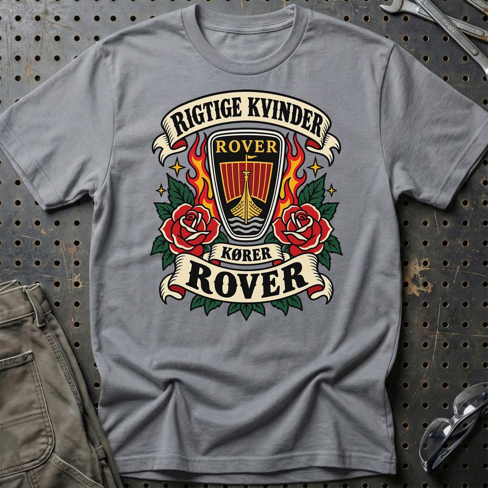 
Produktbillede af Rover Rigtige Kvinder Kører – Roser og Flammer T-Shirt