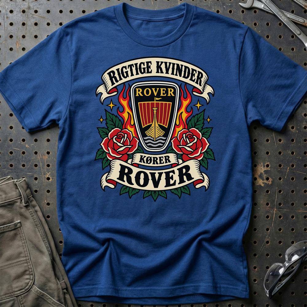 
Produktbillede af Rover Rigtige Kvinder Kører – Roser og Flammer T-Shirt